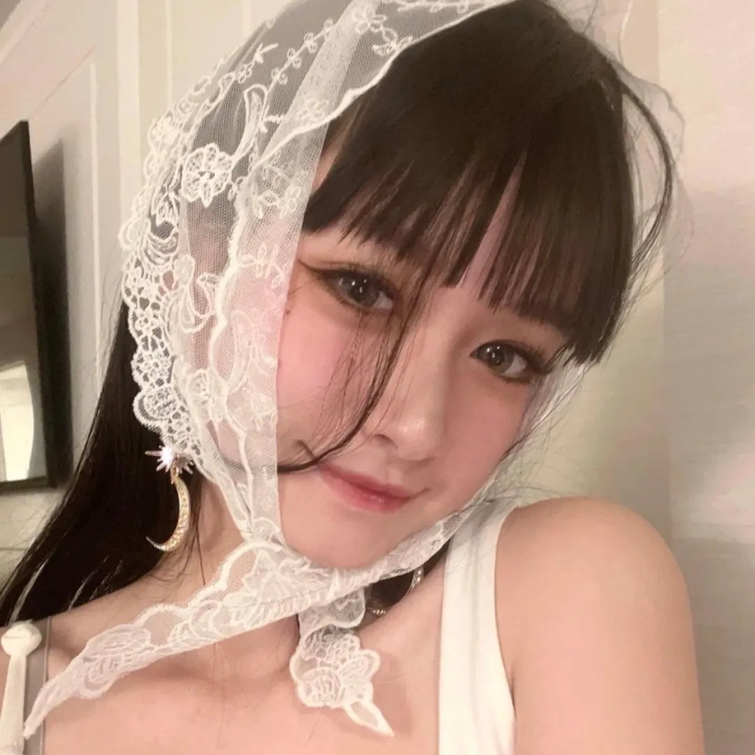 两对鸳鸯